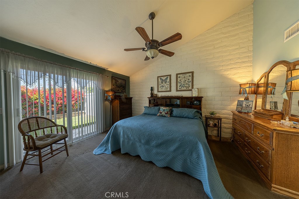 2921 Persimmon