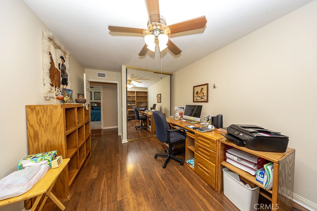 2921 Persimmon
