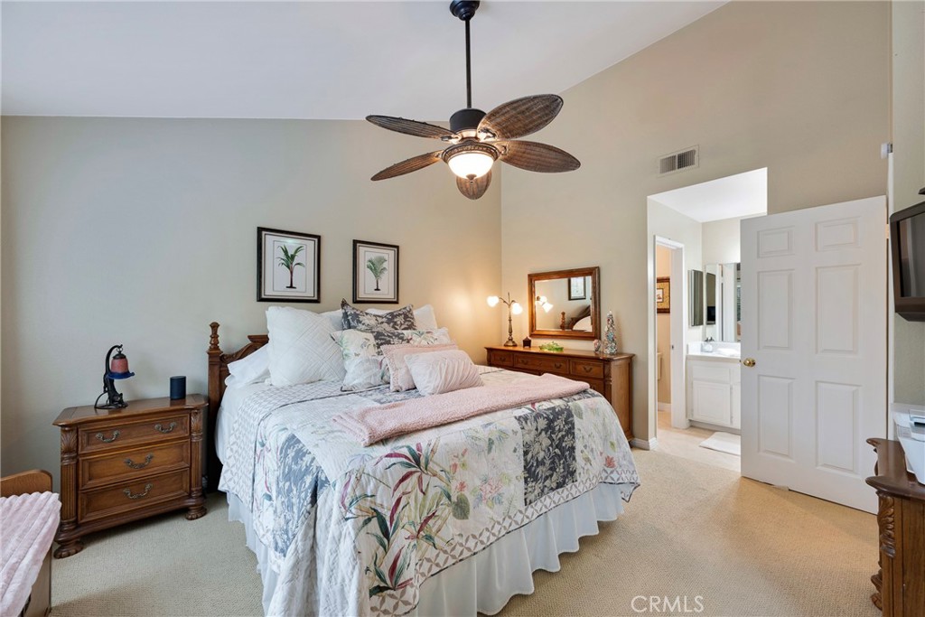 2724 Torrey Pine