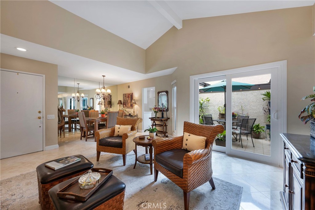 2724 Torrey Pine