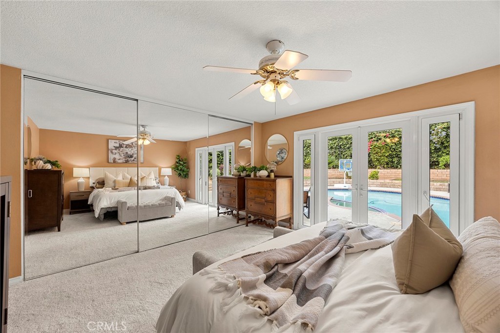 4971 Oak Tree Court
