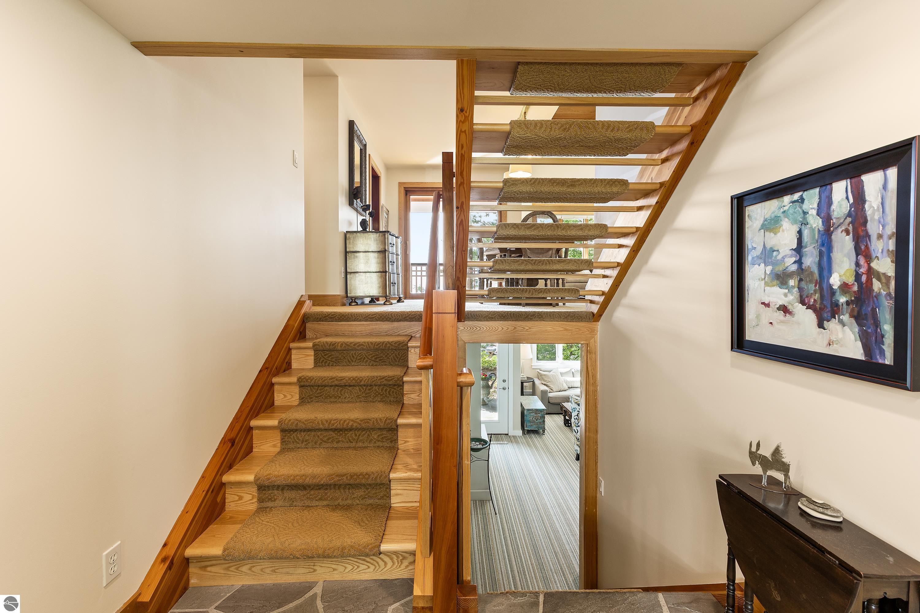 8417 N Gills Pier Road