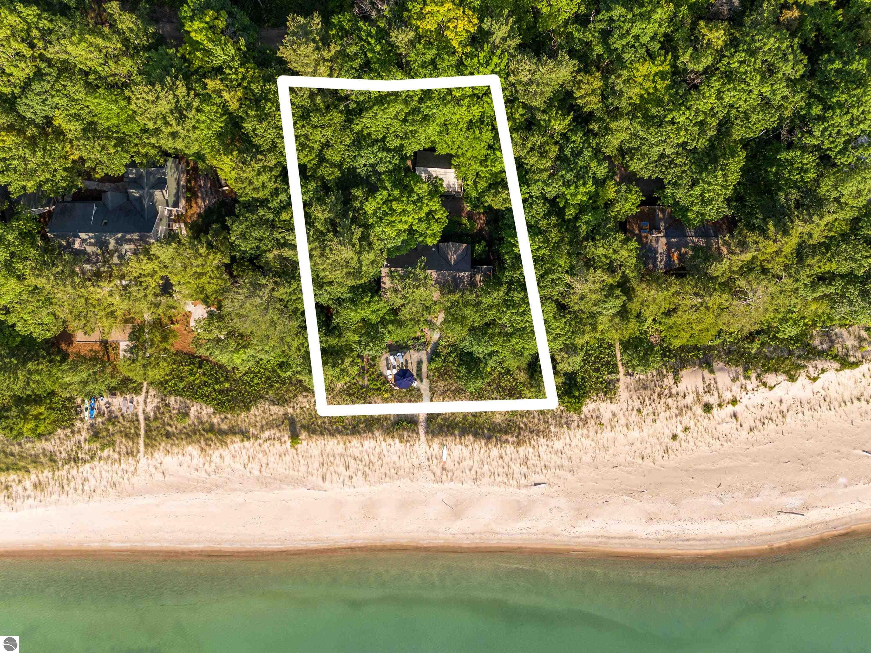 8417 N Gills Pier Road