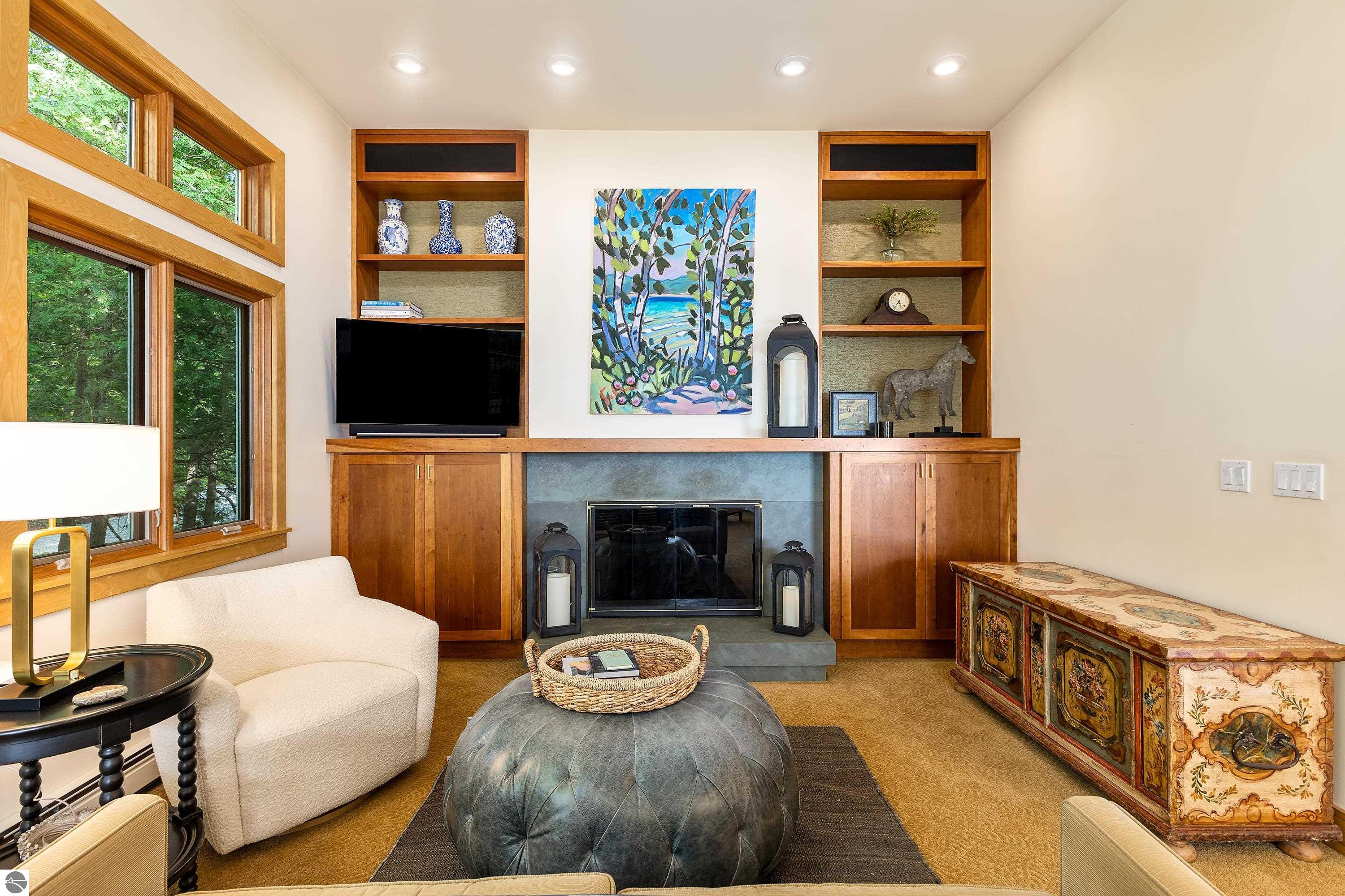 8417 N Gills Pier Road