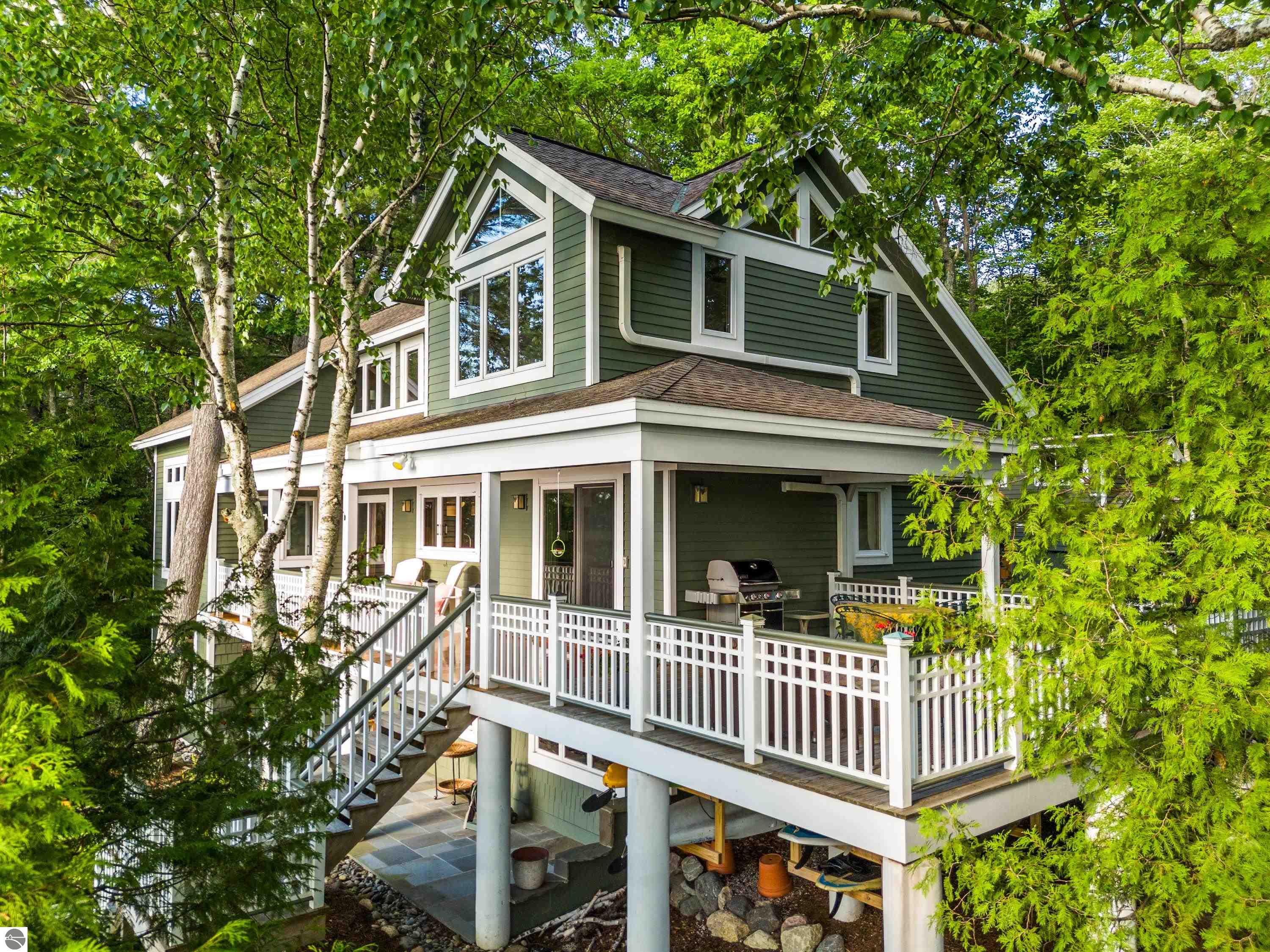 8417 N Gills Pier Road