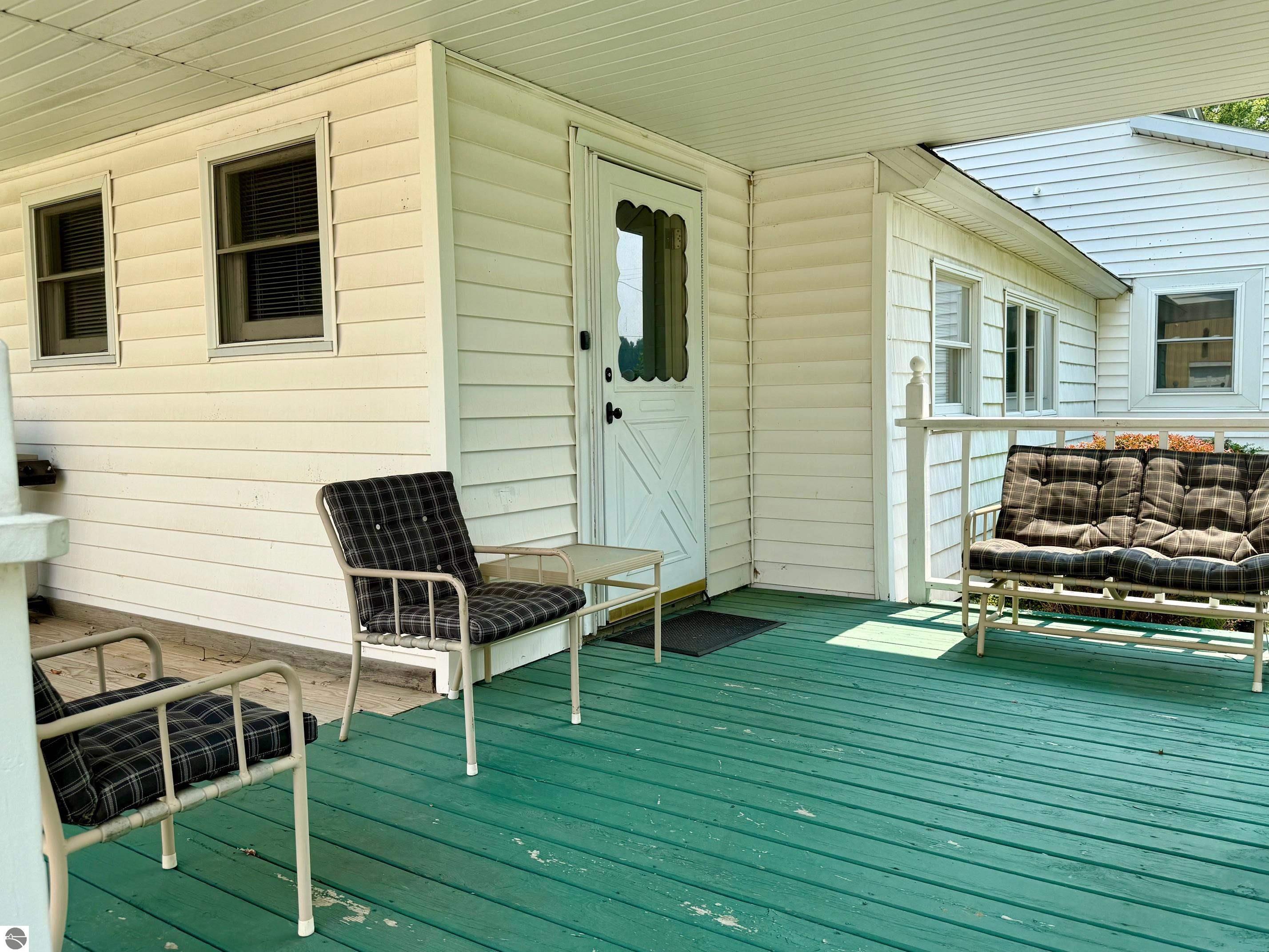 7278 Glovers Lake Road