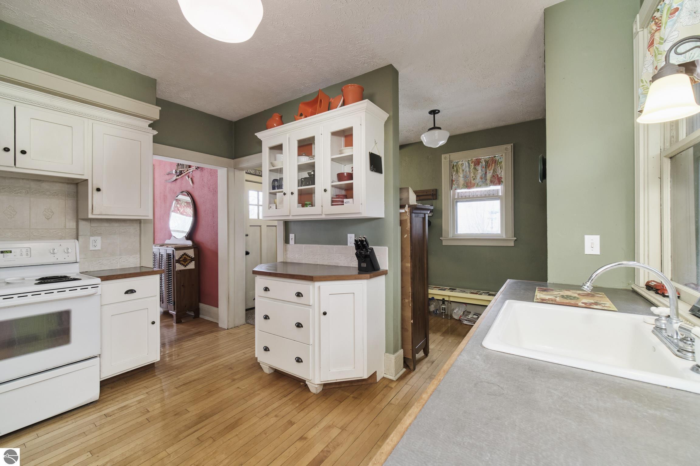 418 5th Street