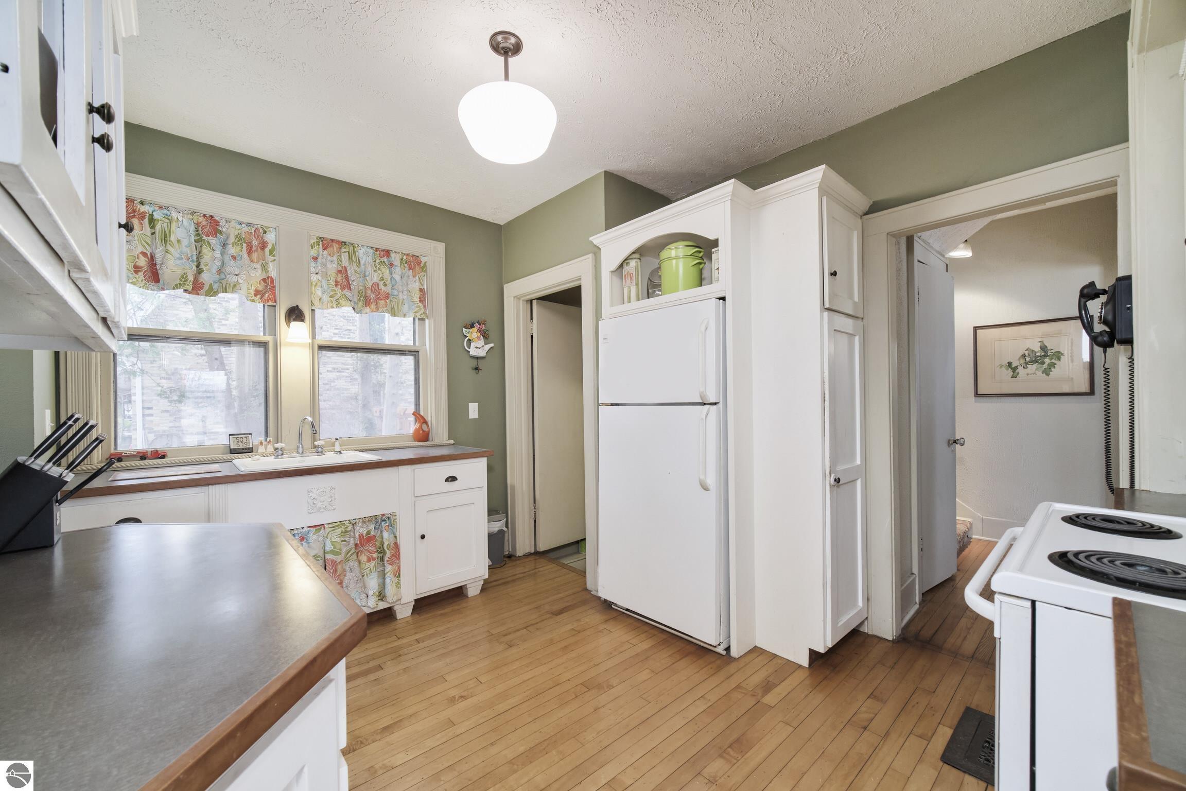 418 5th Street