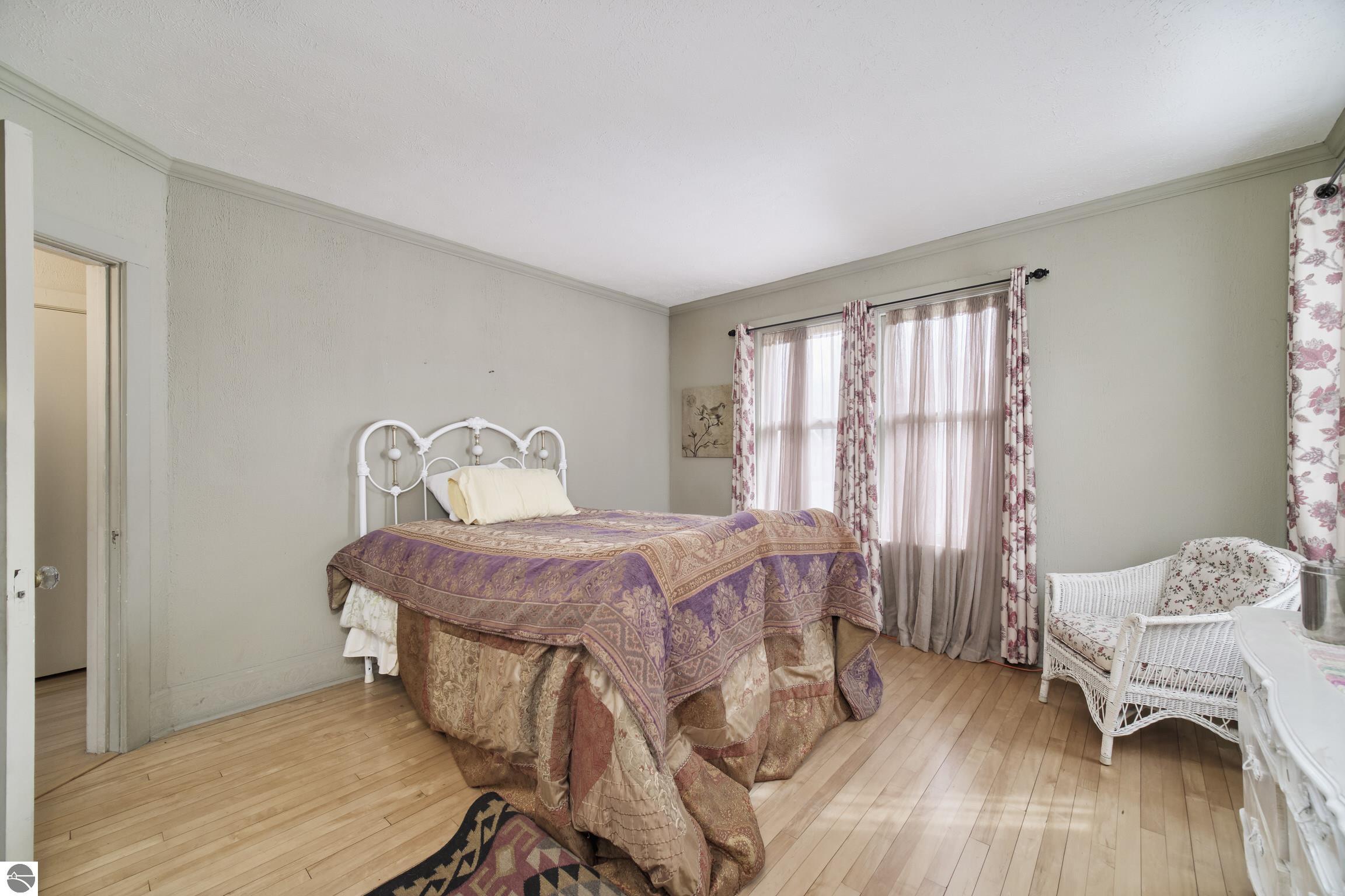 418 5th Street