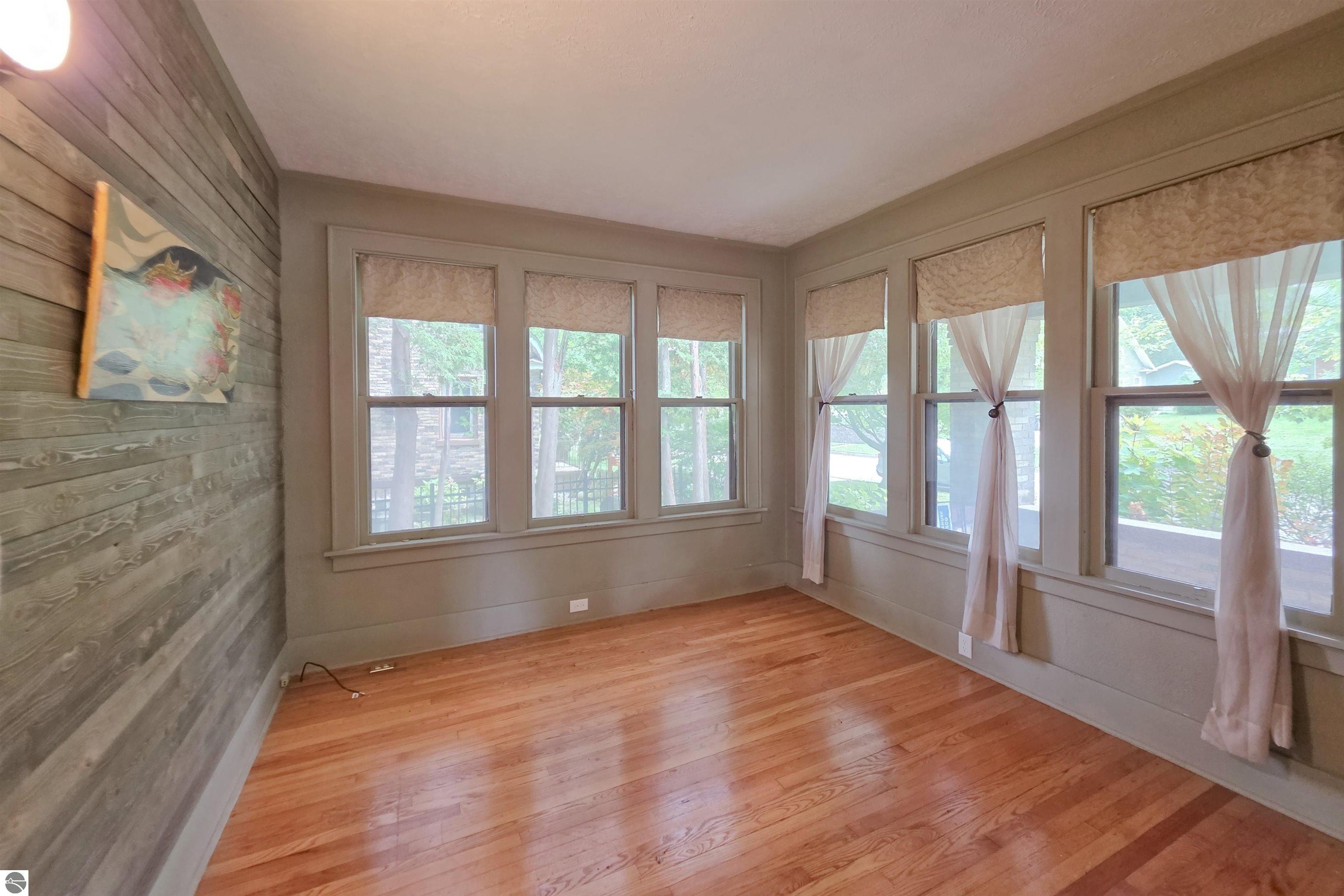 418 5th Street