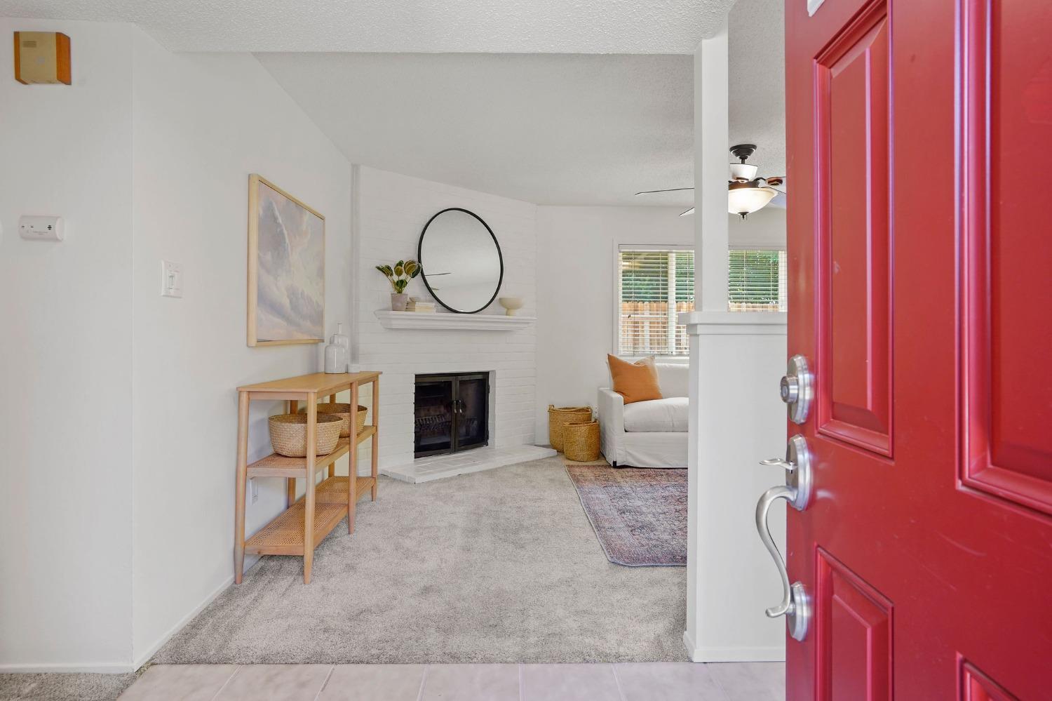 9132 Feather River Way