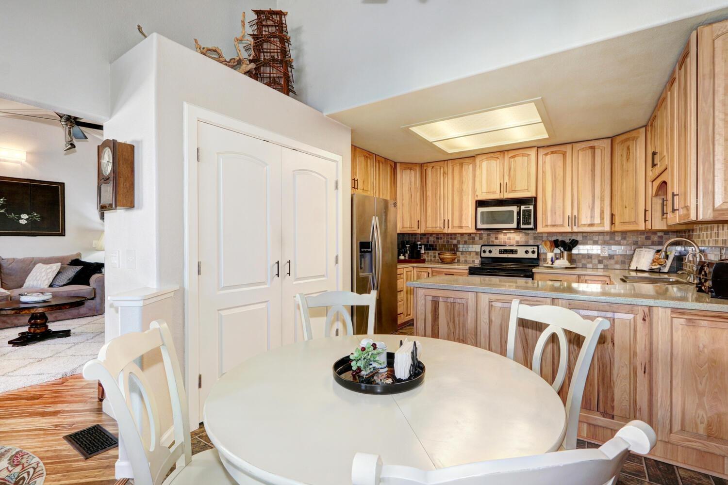 8033 La Riviera Drive