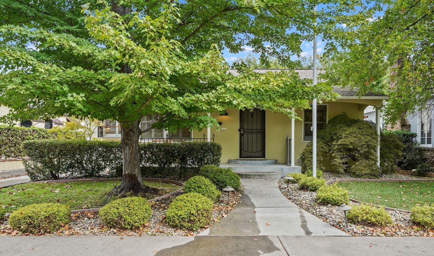 215 San Antonio Way