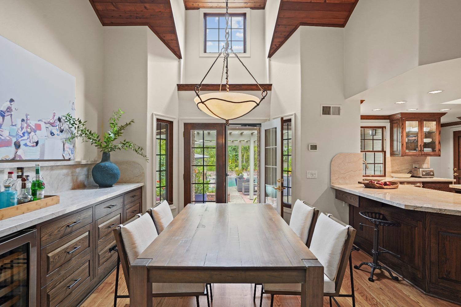 8655 Winding Way