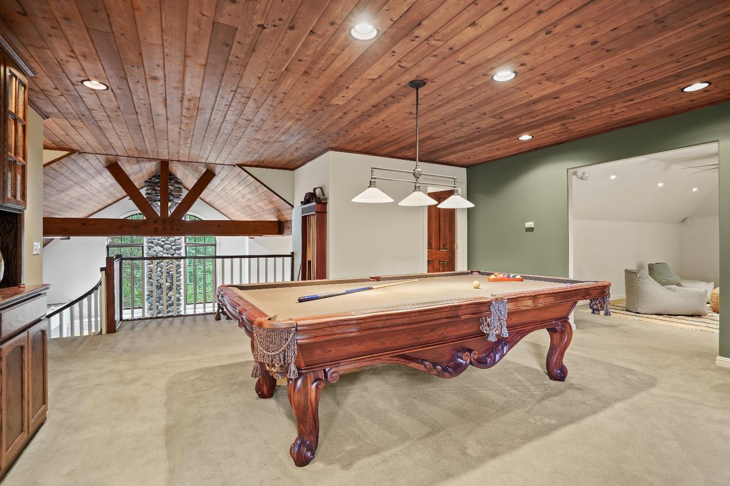 8655 Winding Way