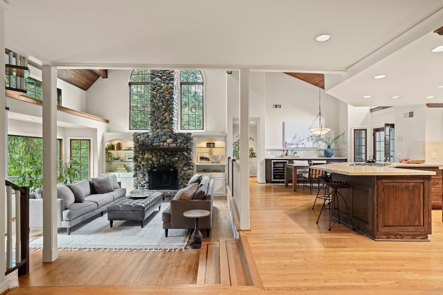 8655 Winding Way