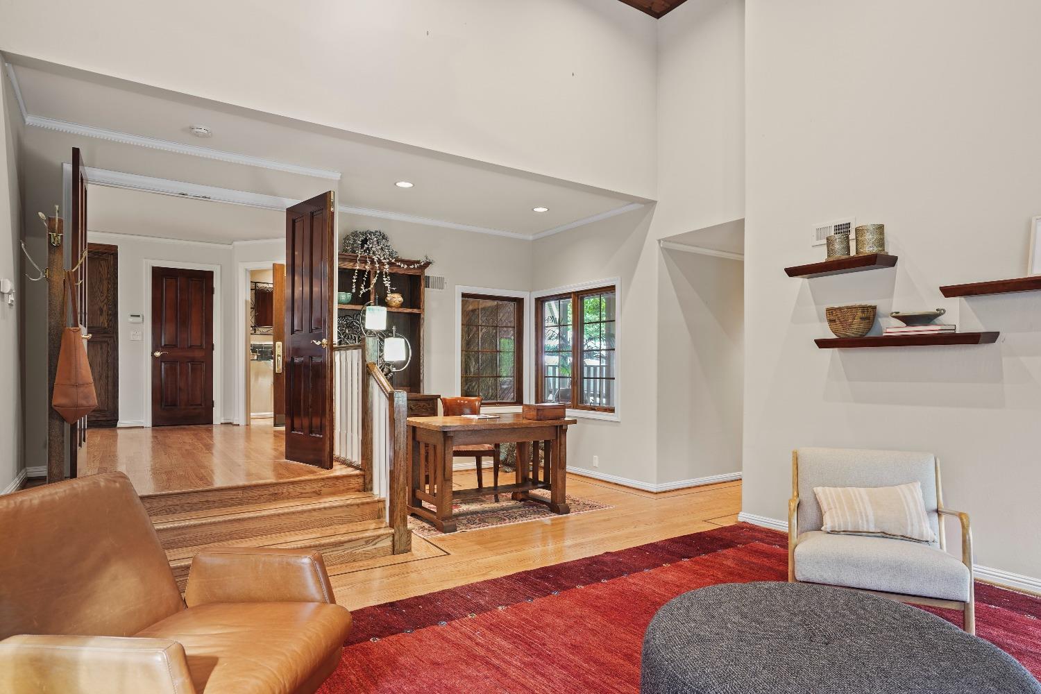 8655 Winding Way