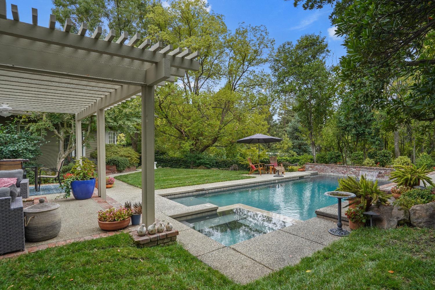 8655 Winding Way