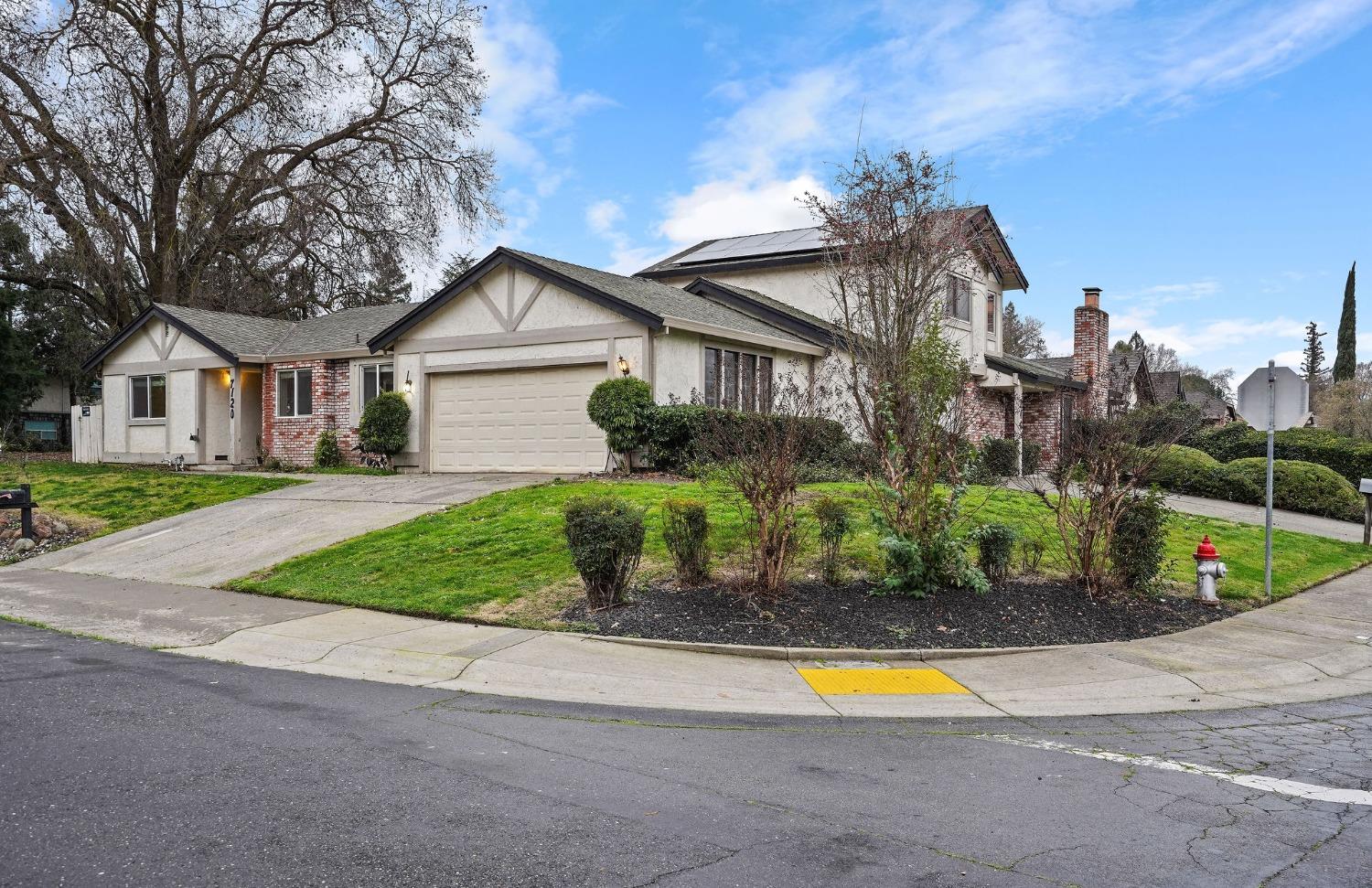 246 River Acres Drive Dr