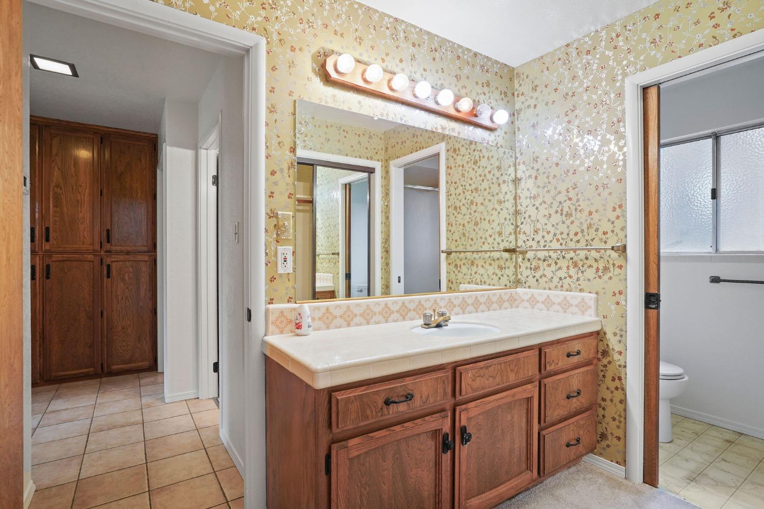 246 River Acres Drive Dr