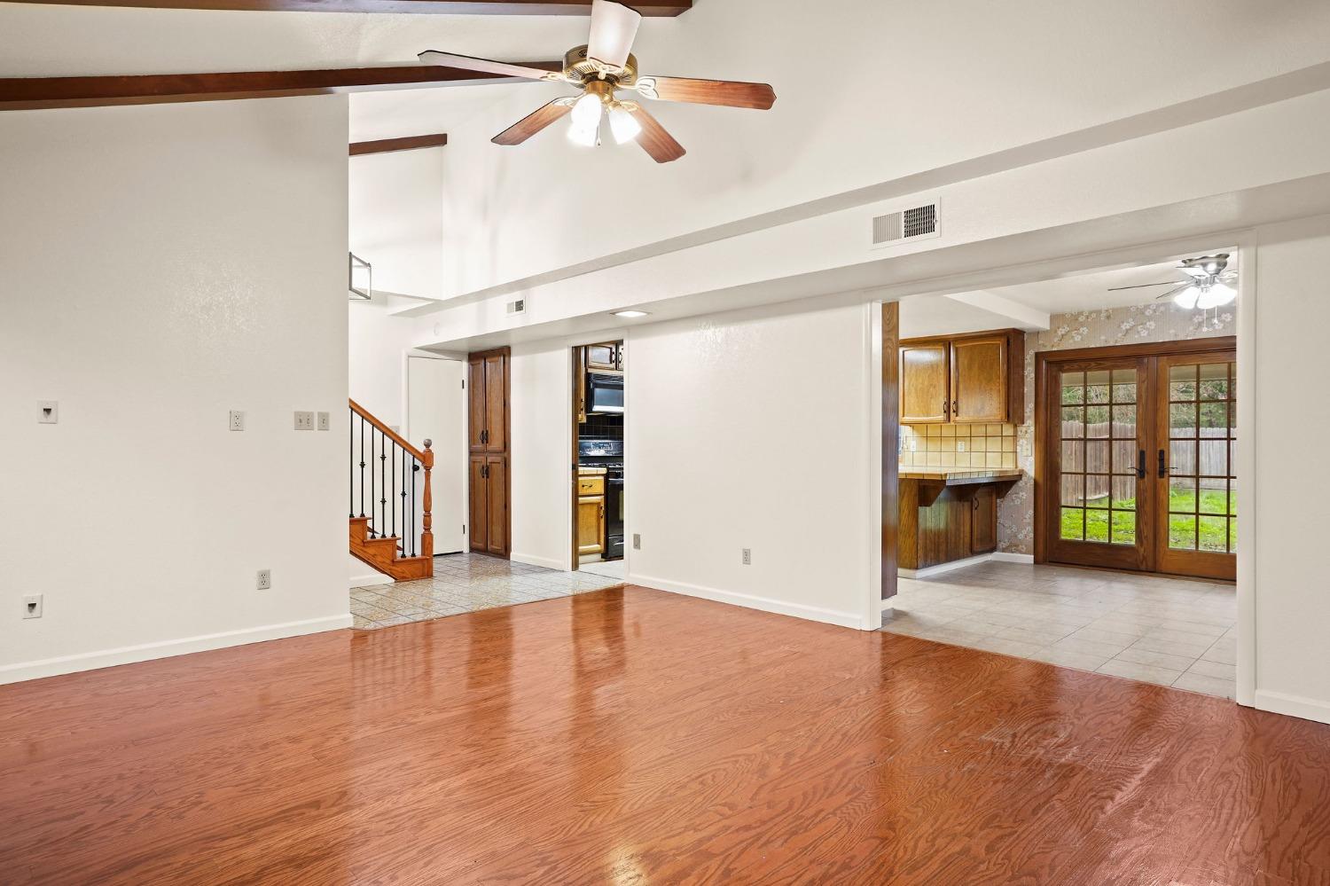 246 River Acres Drive Dr