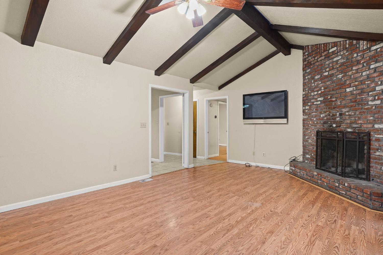 246 River Acres Drive Dr