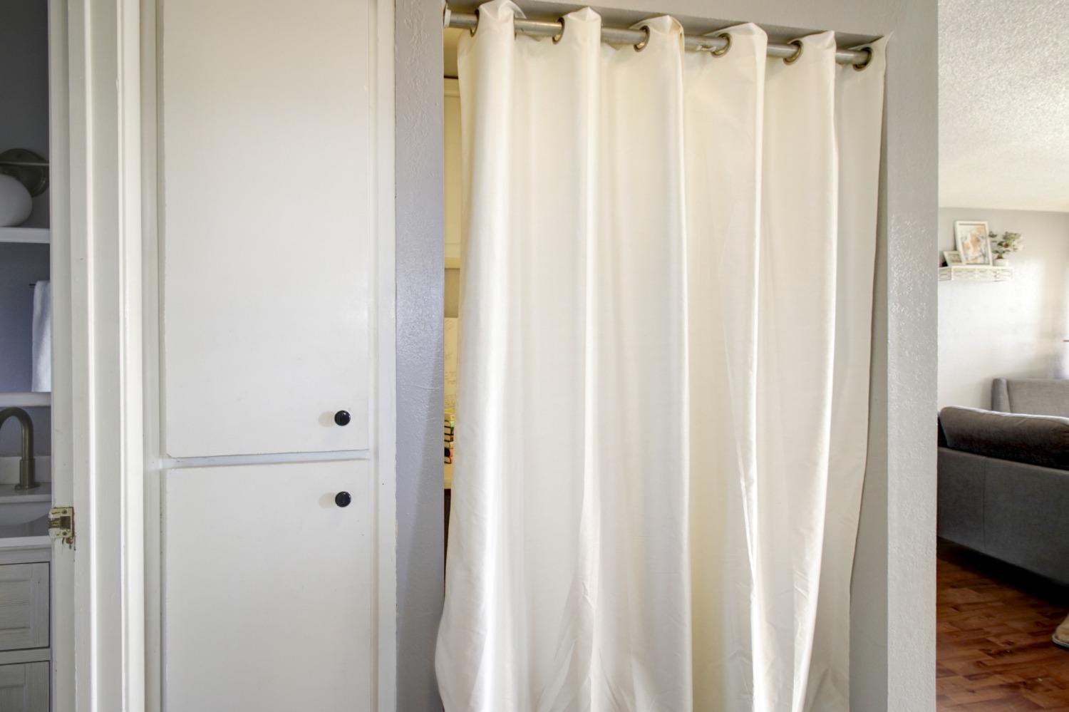 4332 Pacific Avenue 30