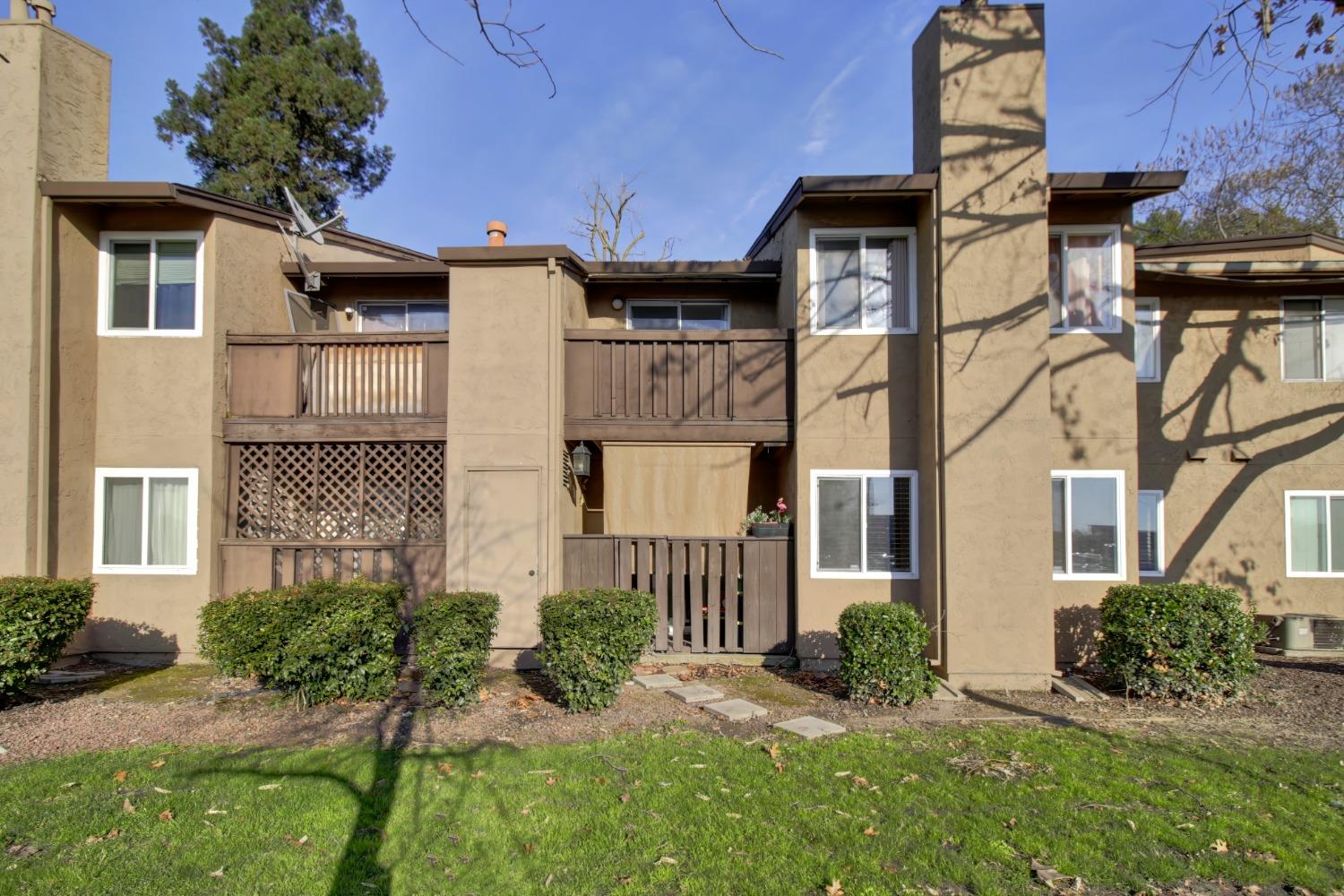 4332 Pacific Avenue 30