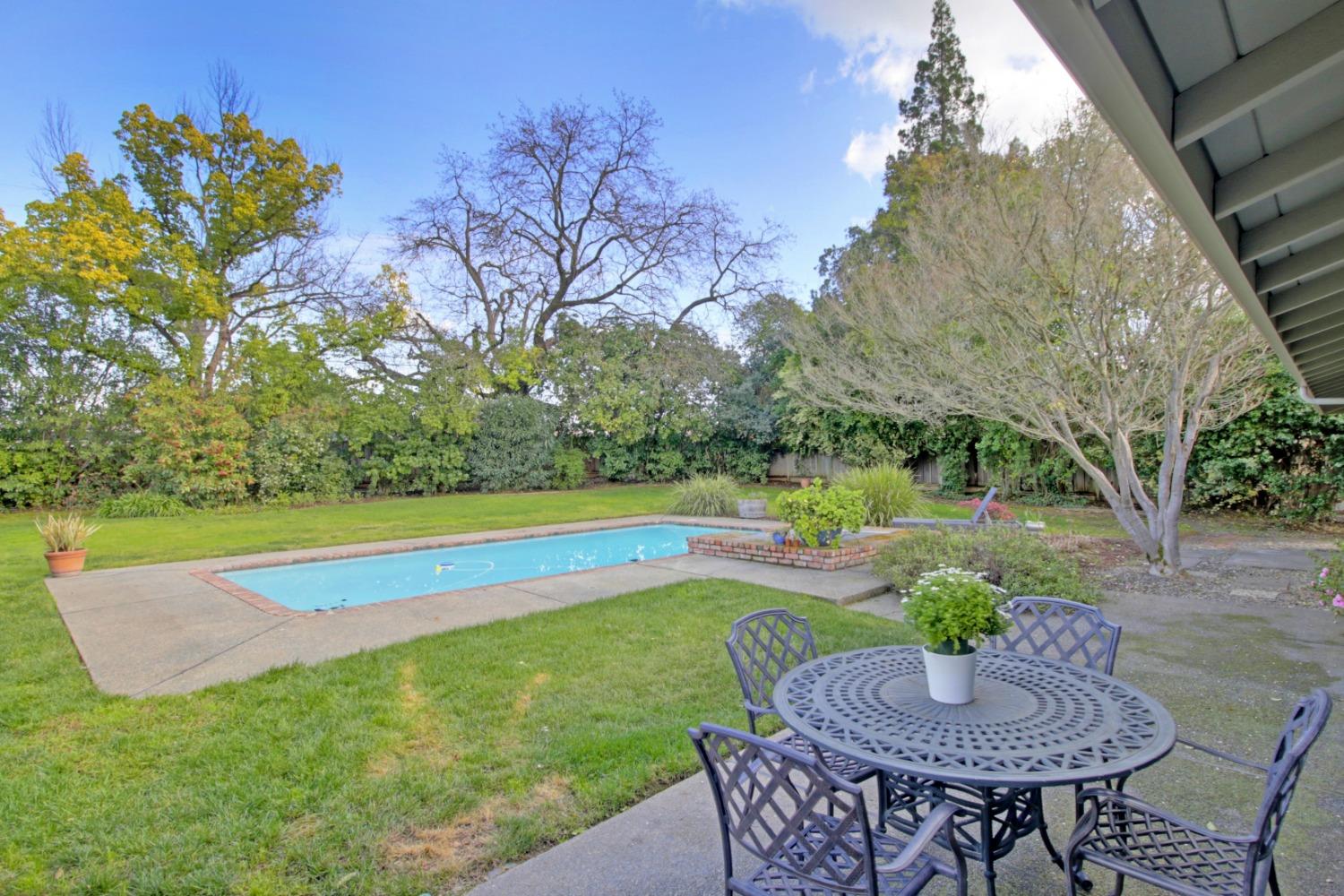 4105 Puente Way