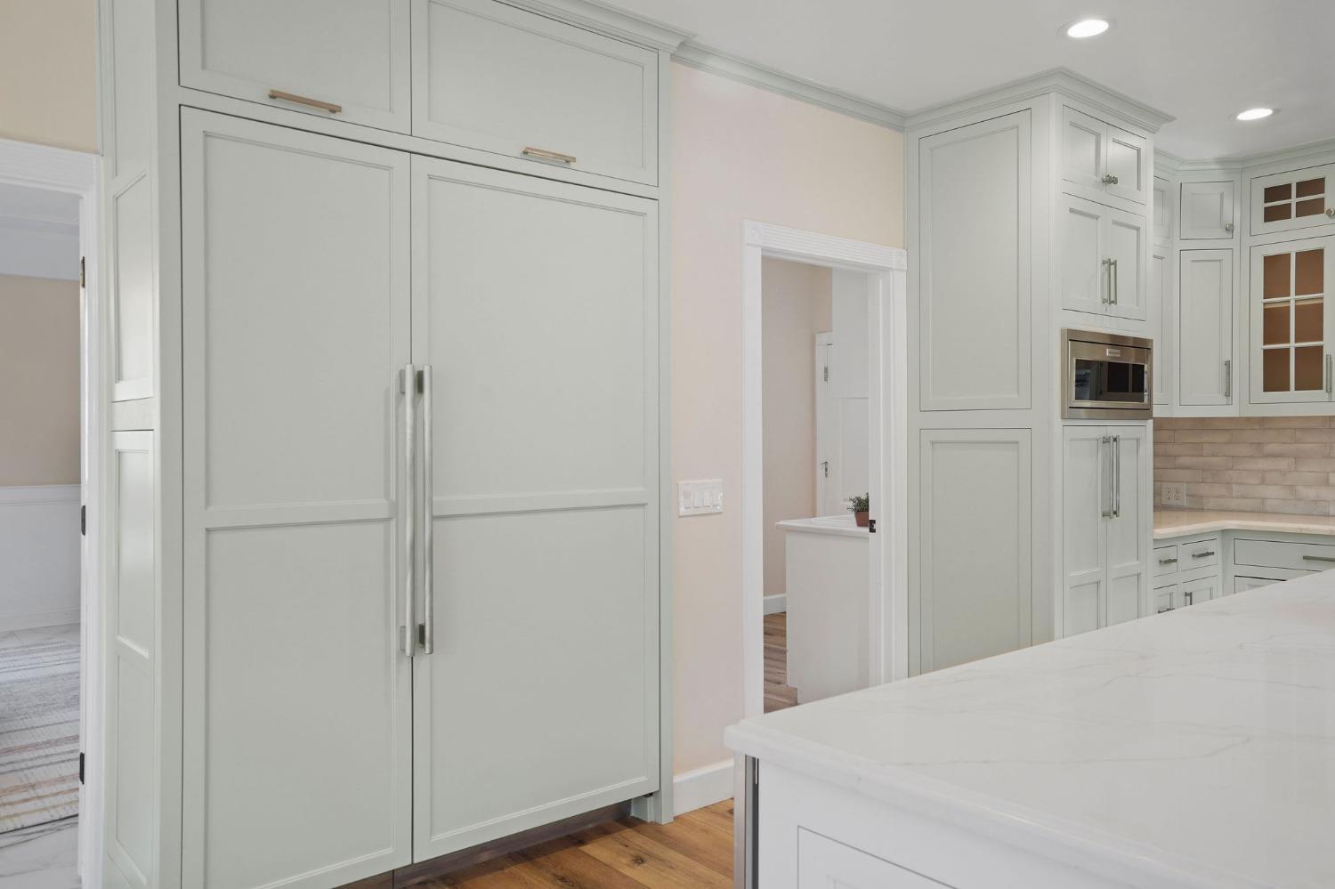 8860 Los Lagos Circle