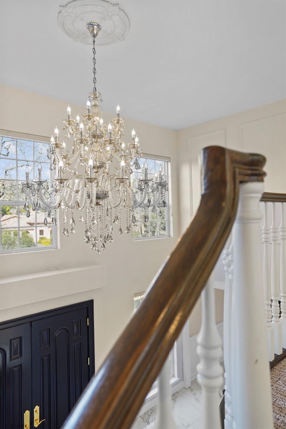 8860 Los Lagos Circle