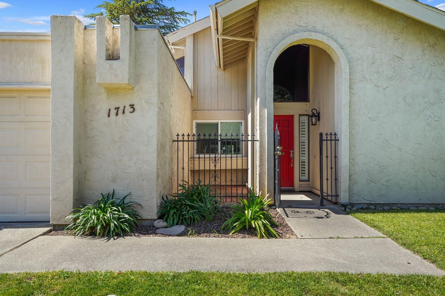 1713 Park Place Drive