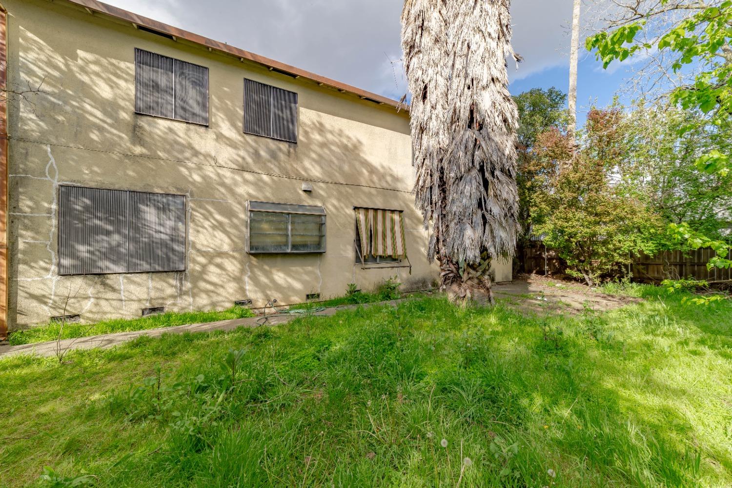 6700 Rancho Pico Way