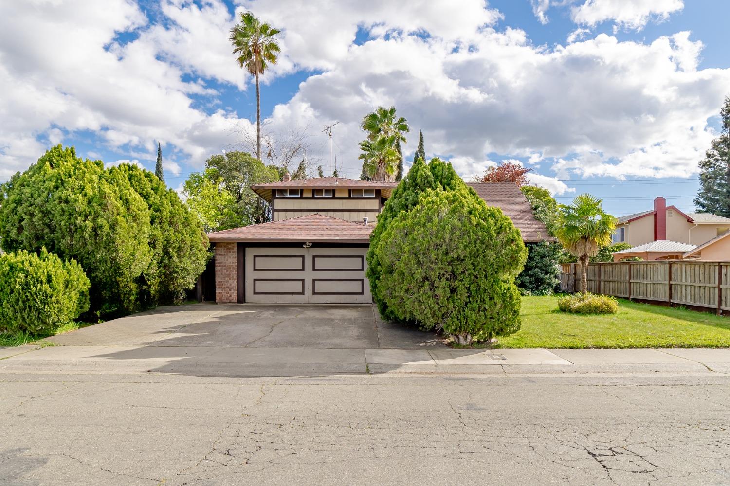 6700 Rancho Pico Way