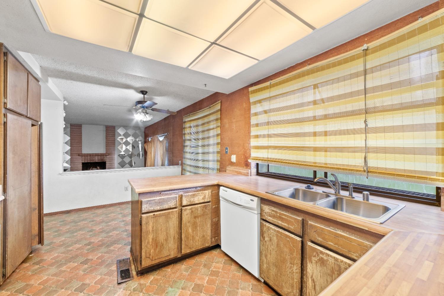 6700 Rancho Pico Way