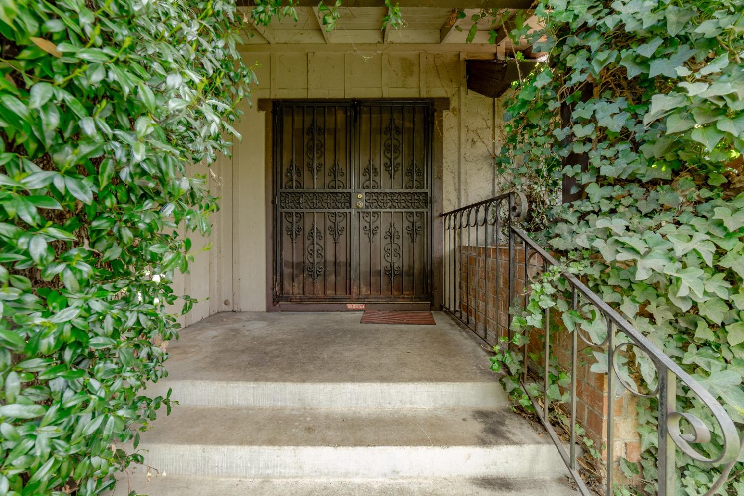 6700 Rancho Pico Way