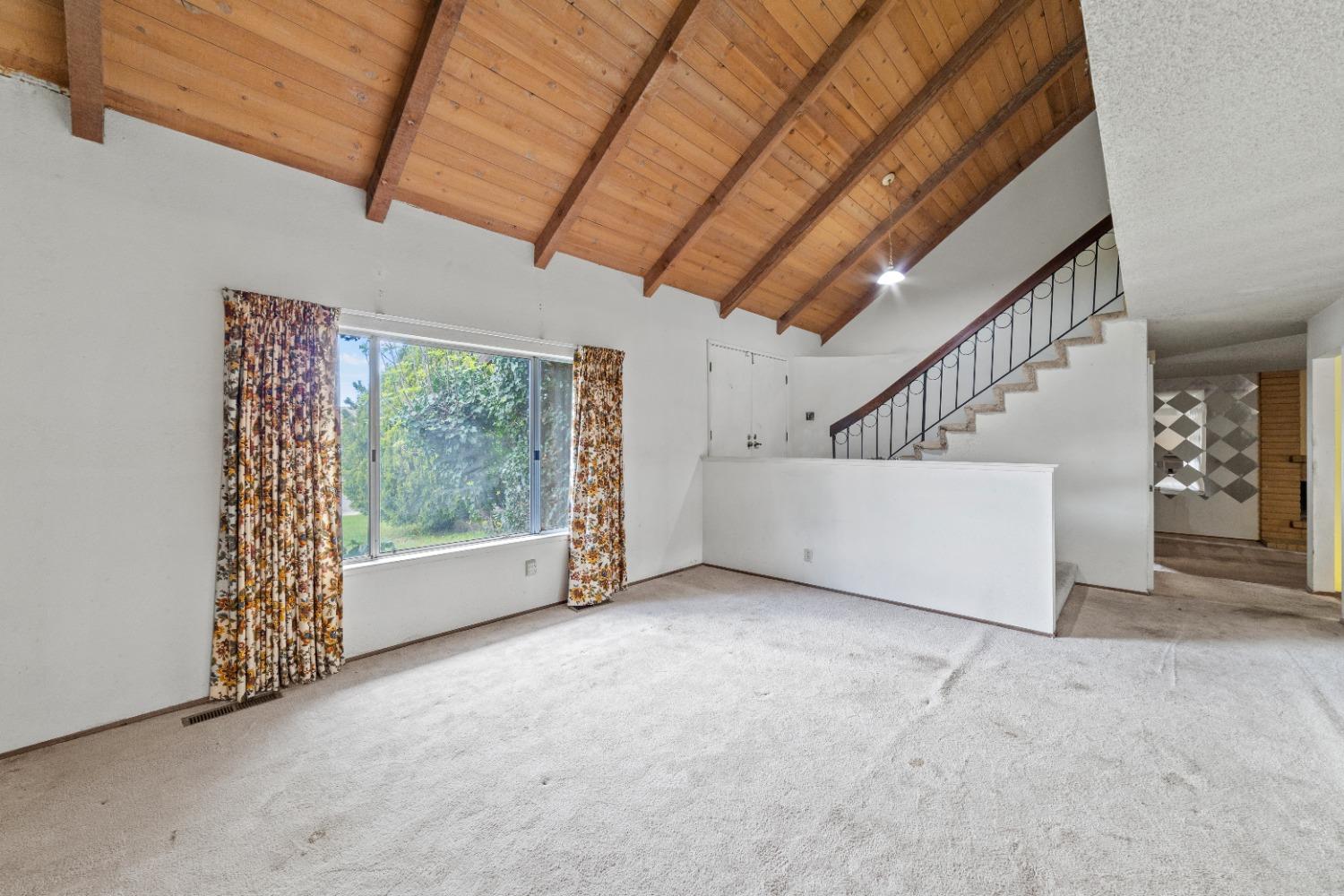 6700 Rancho Pico Way