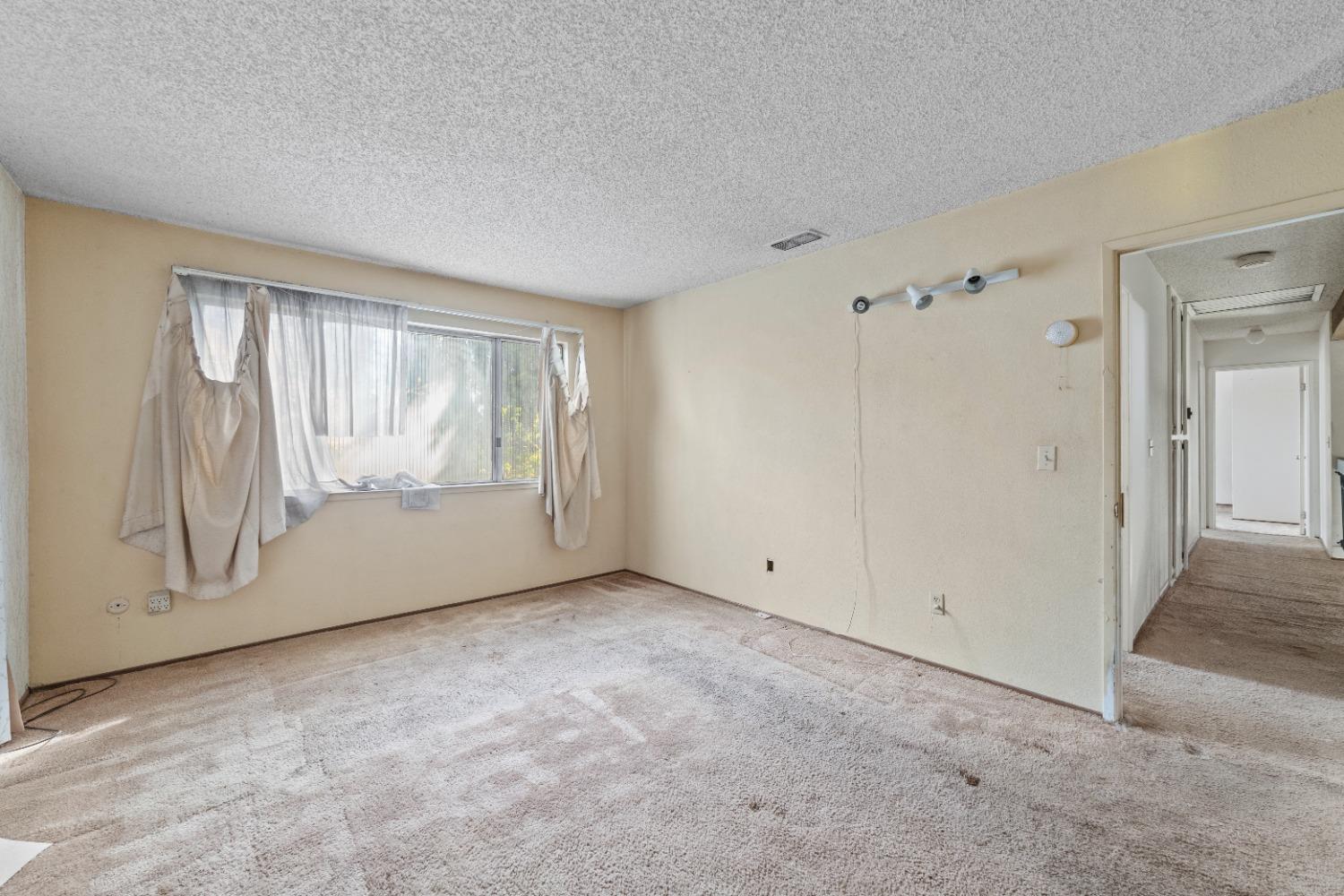 6700 Rancho Pico Way