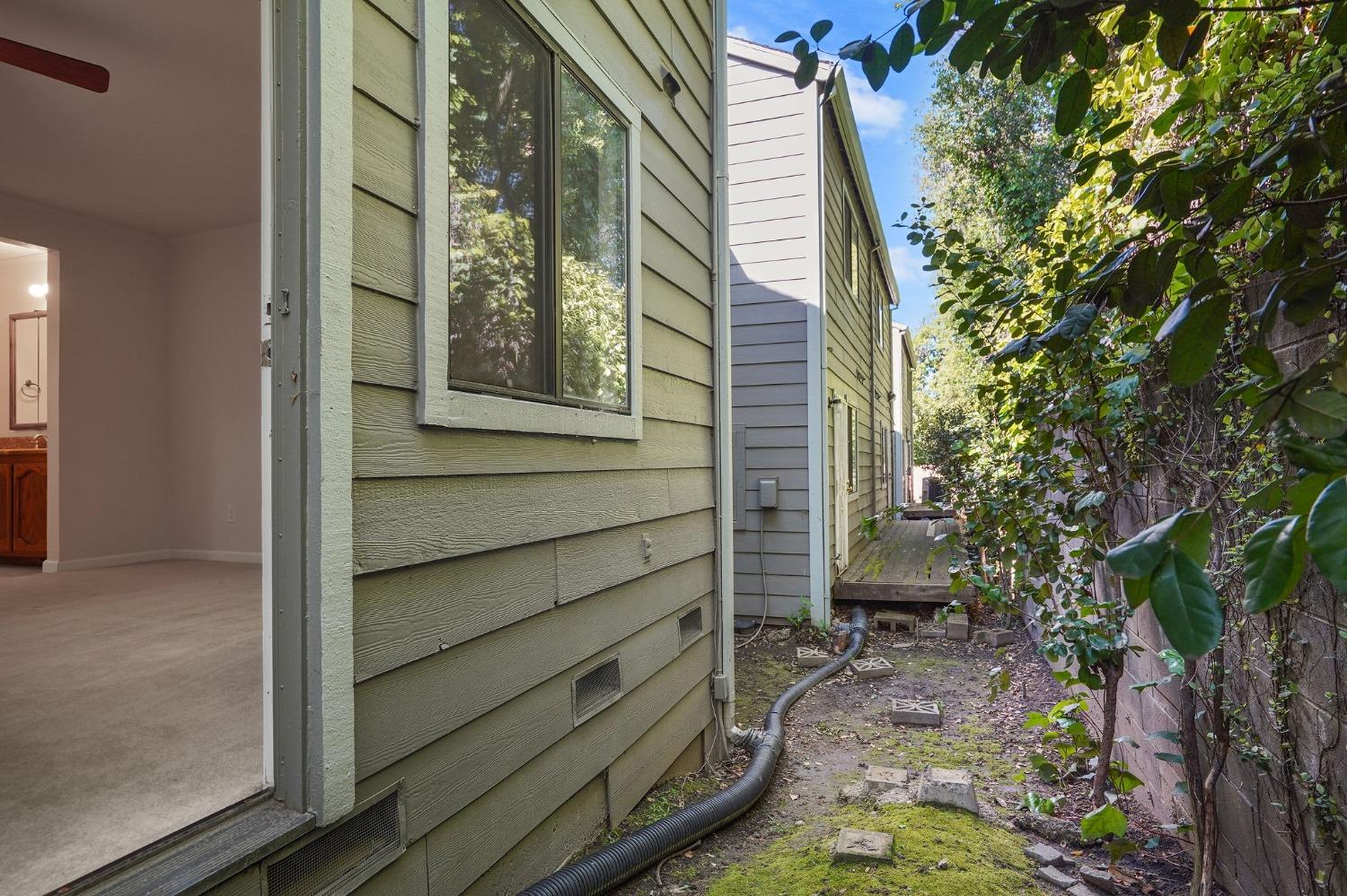 5829 San Juan Avenue 47