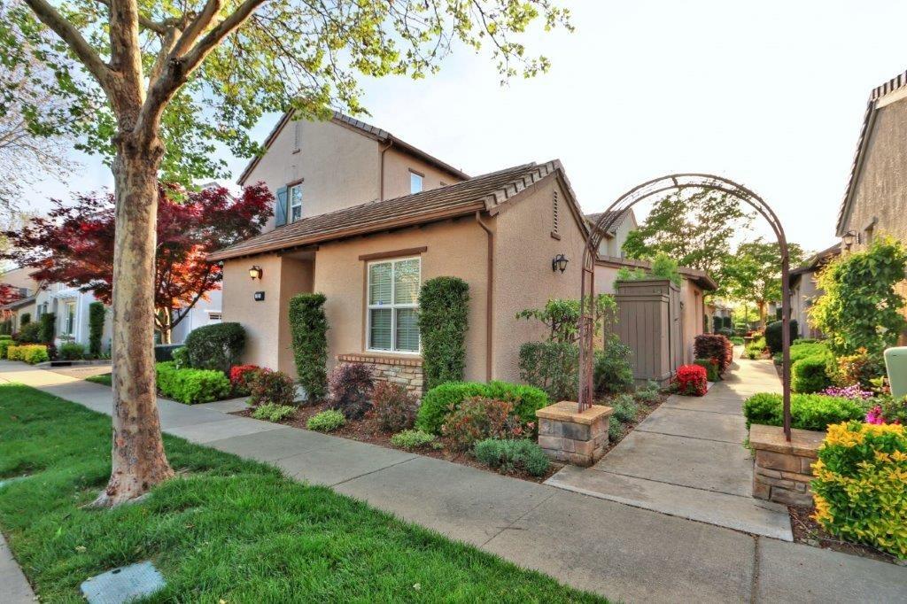 32 Villa Gardens Court 32