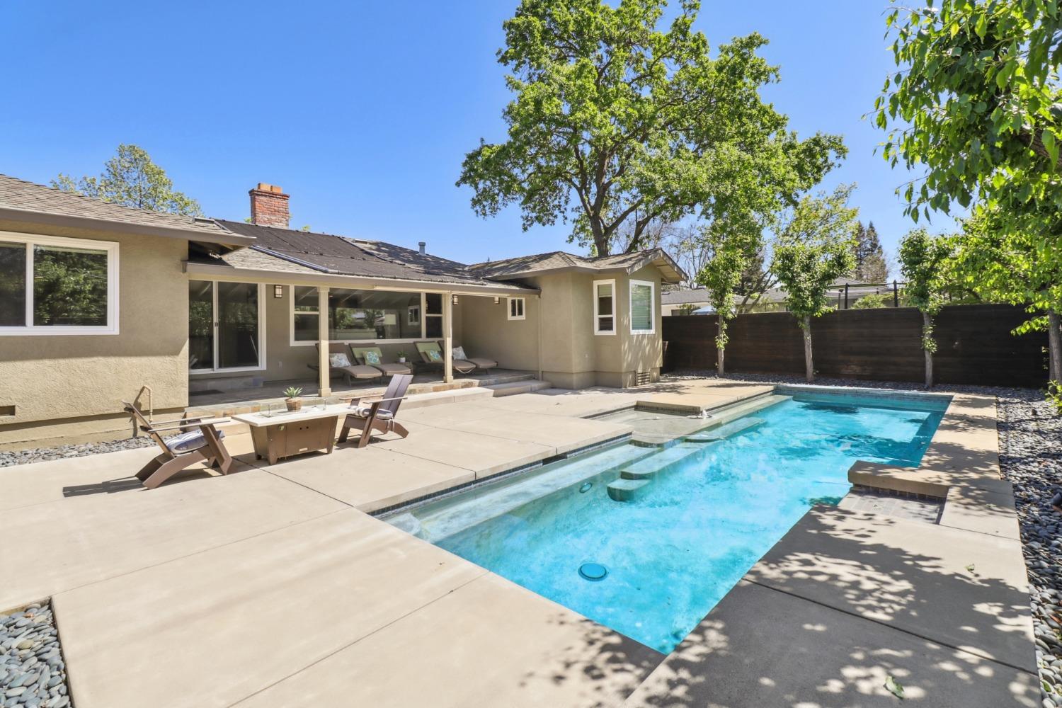 1317 La Sierra Drive