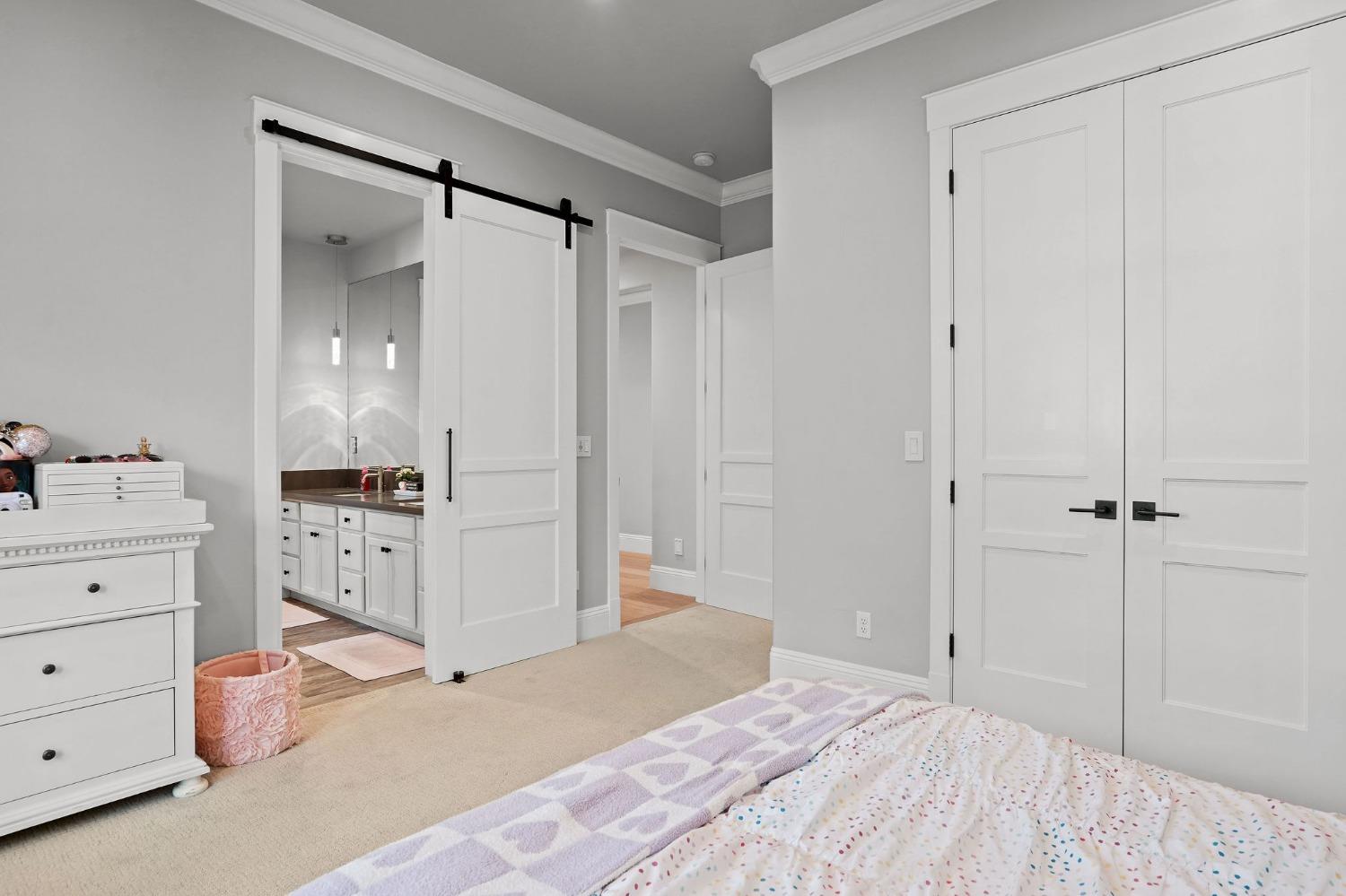 2795 Sierra Boulevard