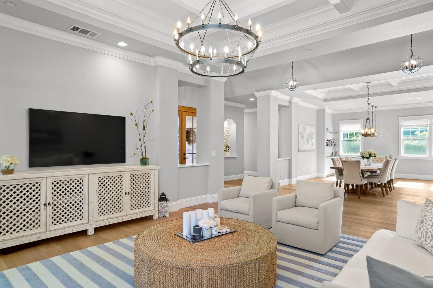 2795 Sierra Boulevard