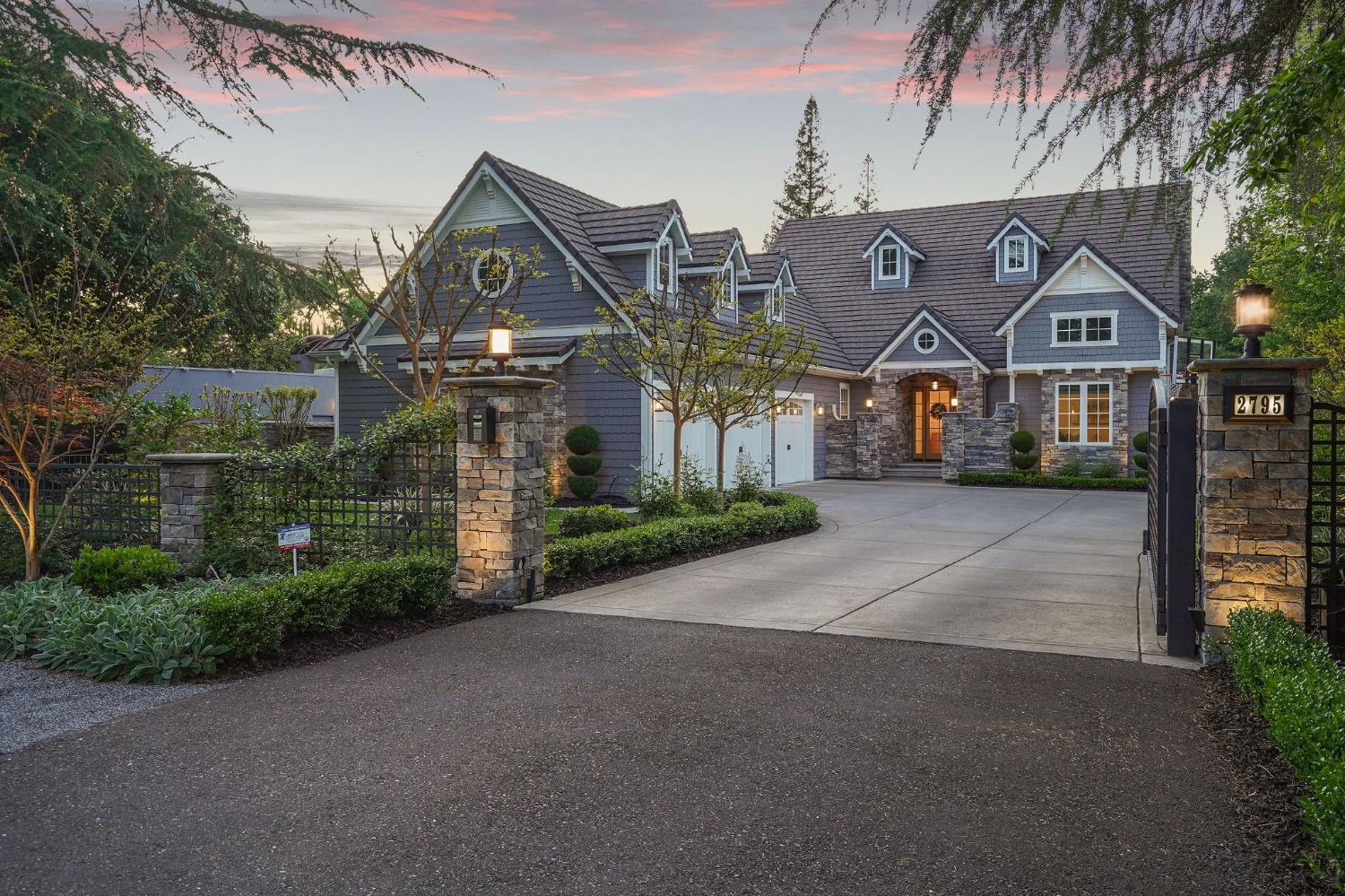 2795 Sierra Boulevard