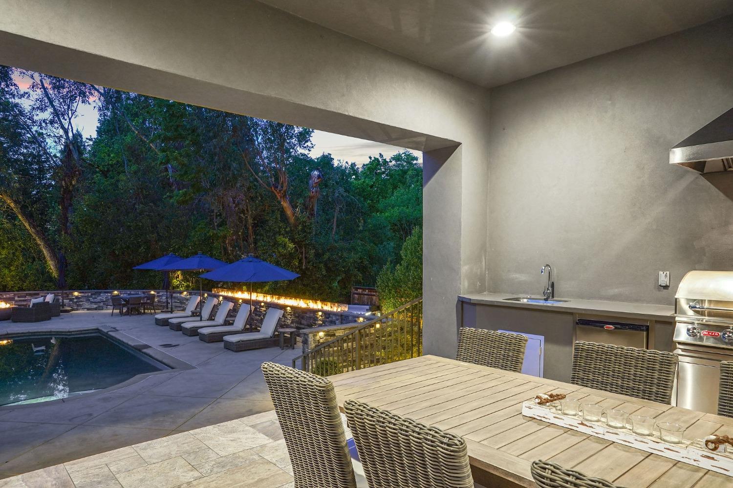 2795 Sierra Boulevard