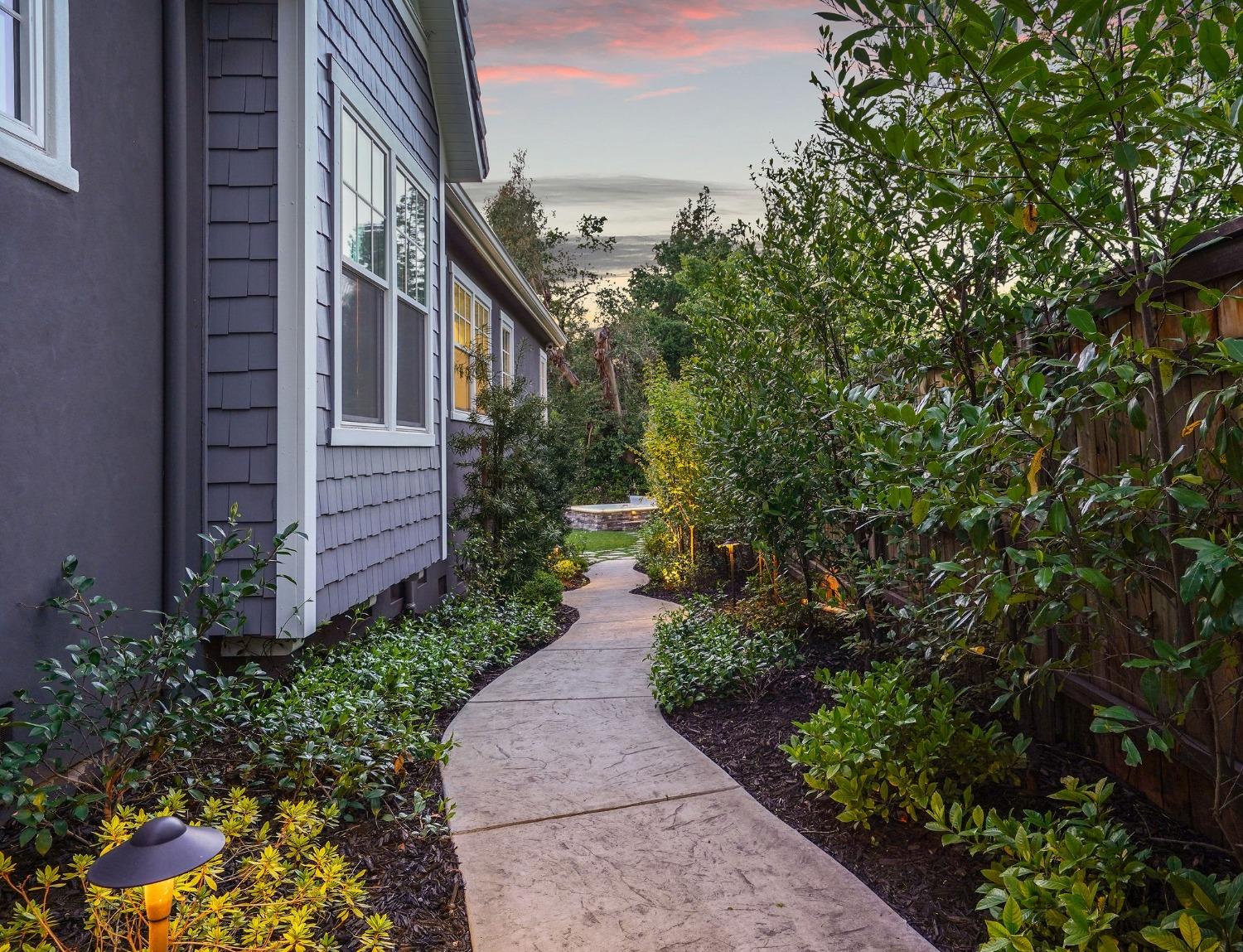 2795 Sierra Boulevard