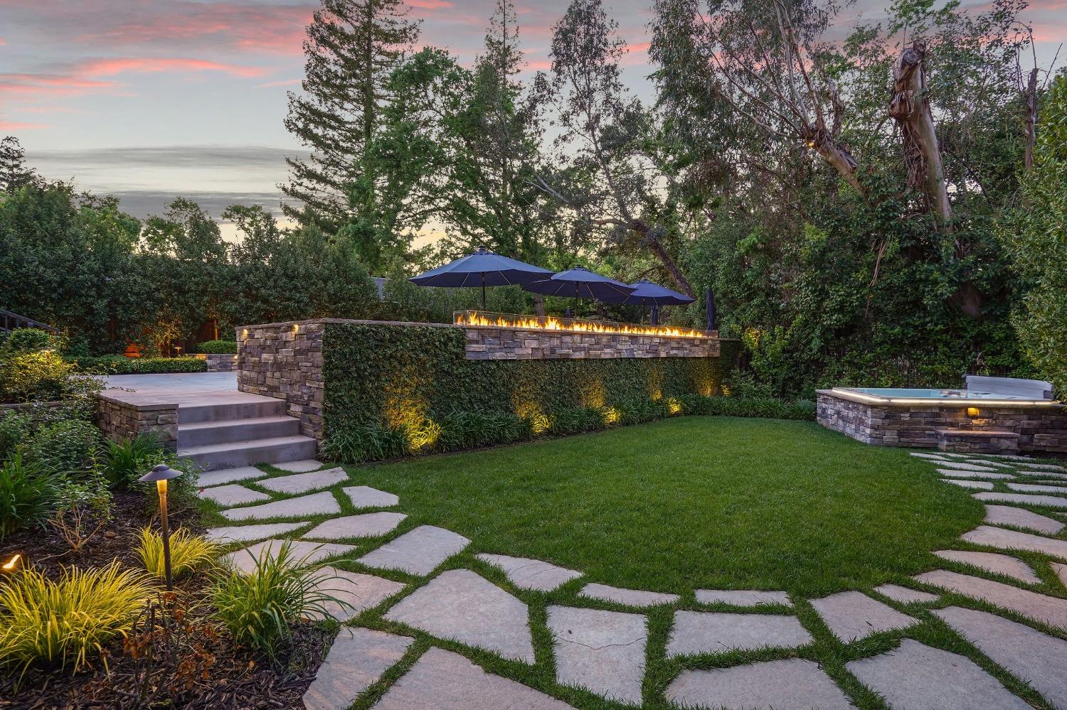 2795 Sierra Boulevard