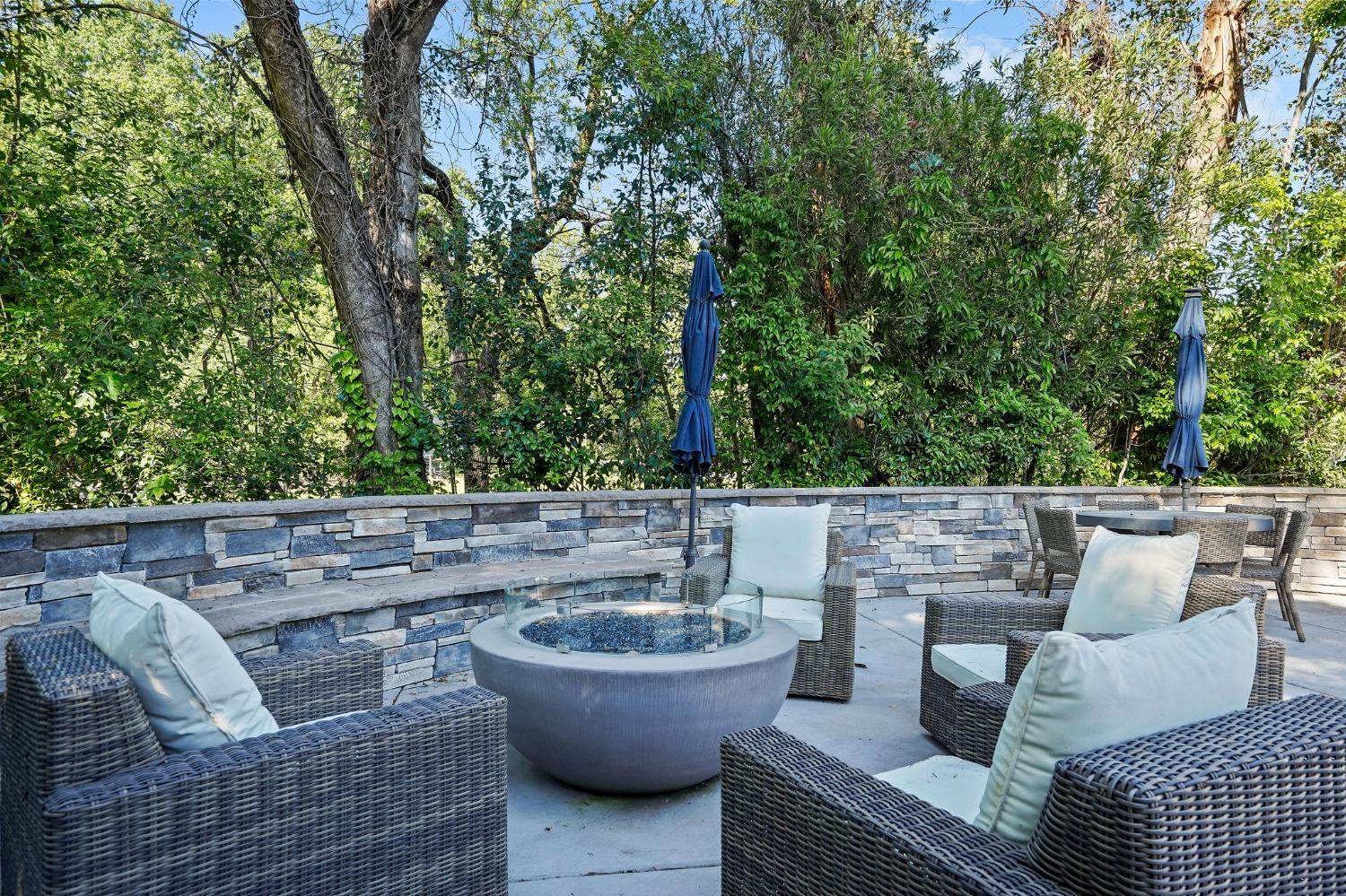 2795 Sierra Boulevard