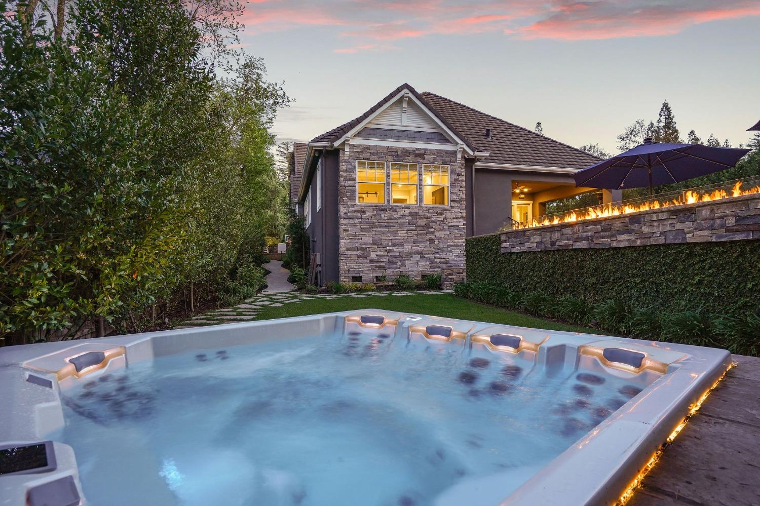 2795 Sierra Boulevard