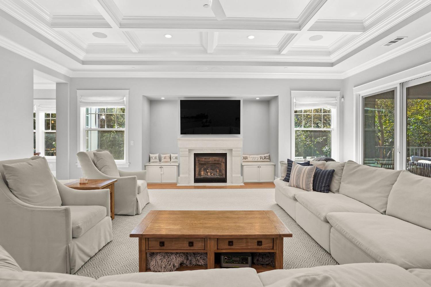 2795 Sierra Boulevard